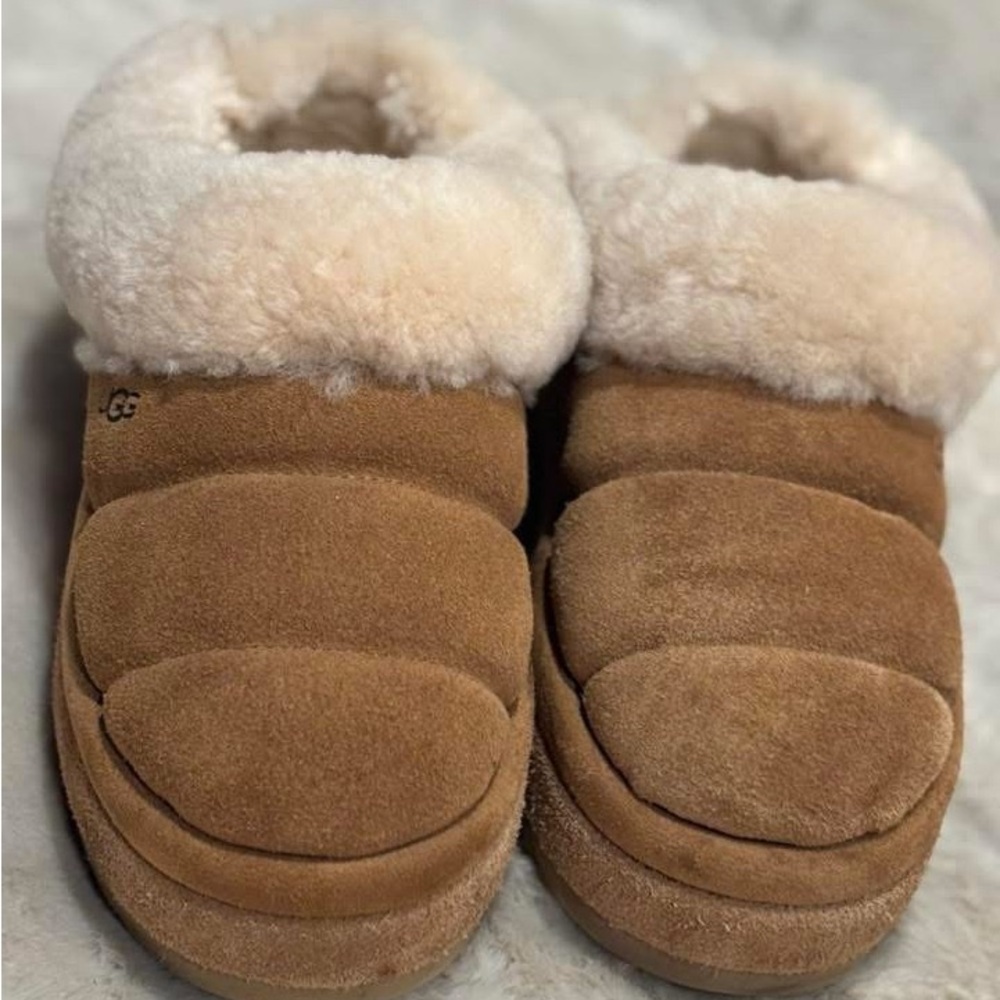 UGG TAZZLITA PLATFORM WOMENS SIZE 5